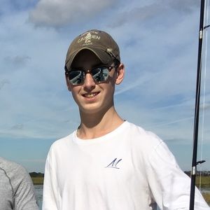 Meet your Posher, Cameron